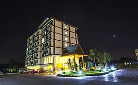 Airport Resort Phuket Nai Yang 4* Thailand